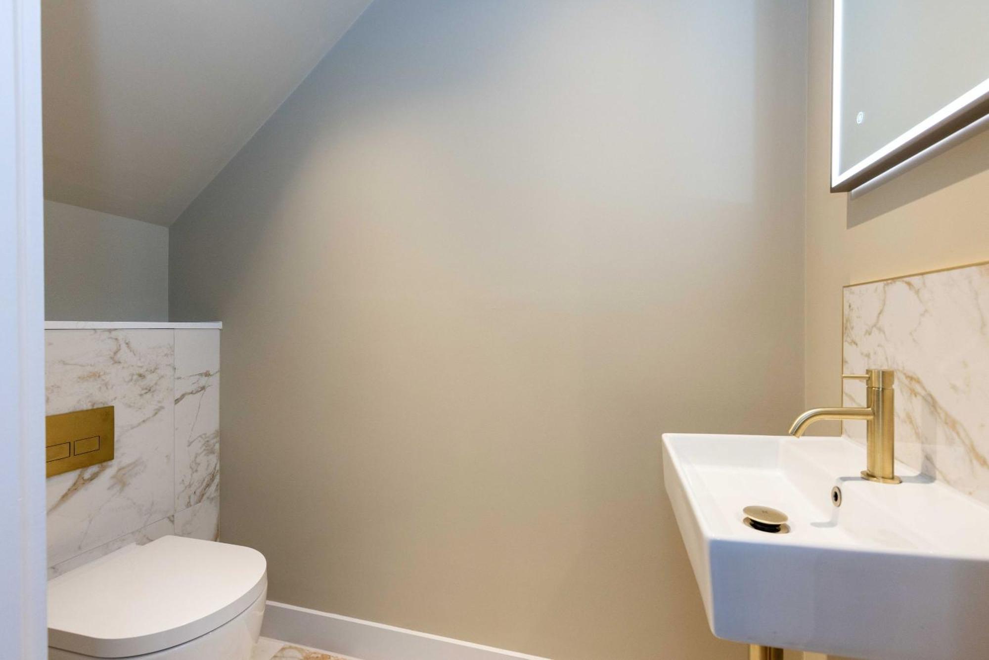 Dragon Suites - City Centre 2 Bed Luxury Mews House إدنبرة المظهر الخارجي الصورة